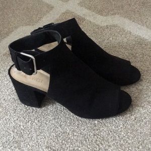 Nine West open toe shoes